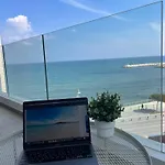 Lägenhet Seaview Retreat
